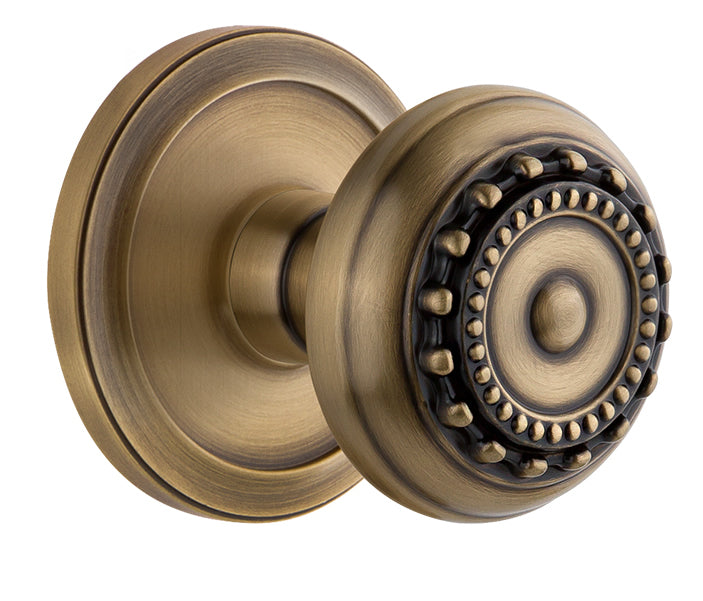 Grandeur Circulaire Rosette with Parthenon Knob