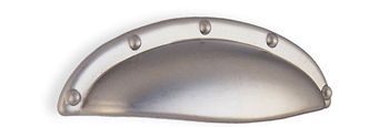 Beslagsboden Classic Antique Cup Pull In Brushed Nickel