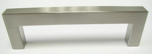 Top Knobs Nouveau Square Bar Pull in Brushed Satin Nickel