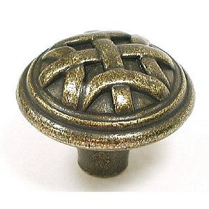 Top Knobs Tuscany Celtic Large Knob in German Bronze