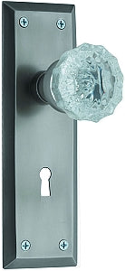 Nostalgic Warehouse New York Plate with Crystal Knob - Satin Nickel