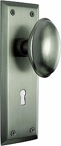 Nostalgic Warehouse New York Plate with Homestead Knob - Satin Nickel