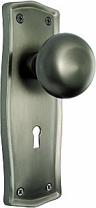 Nostalgic Warehouse Prairie Plate with New York Knob - Satin Nickel