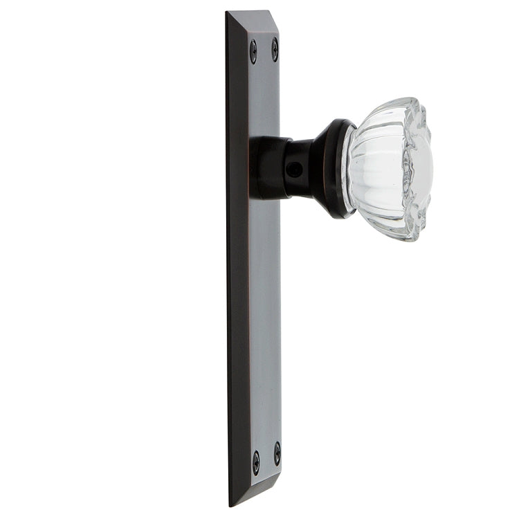 Nostalgic Warehouse New York Plate with Crystal Knob