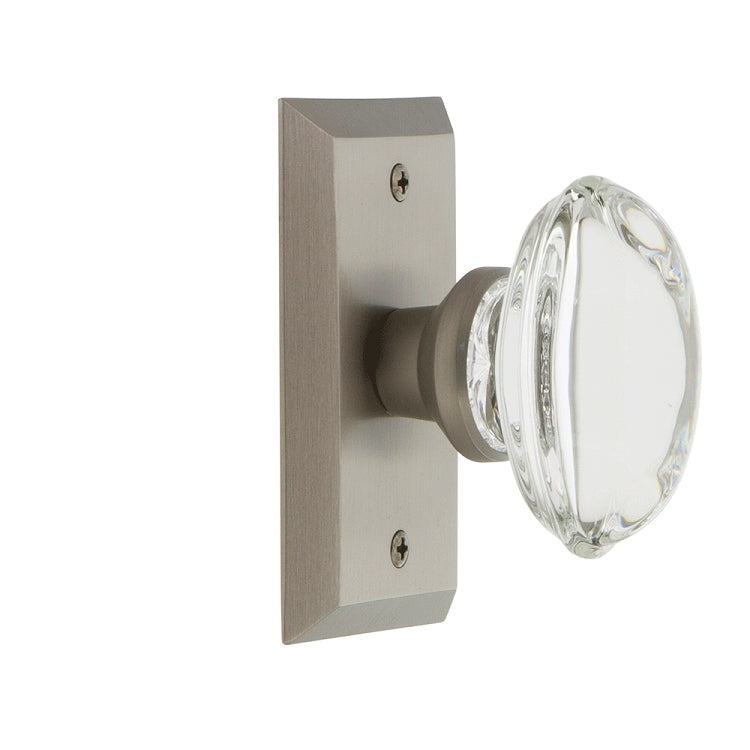 Nostalgic Warehouse Studio Plate with Oval Clear Crystal Knob