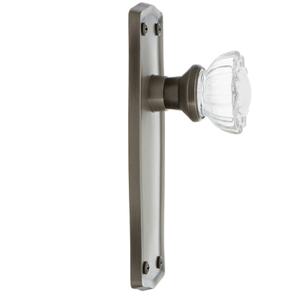 Nostalgic Warehouse Prairie Plate with Crystal Knob