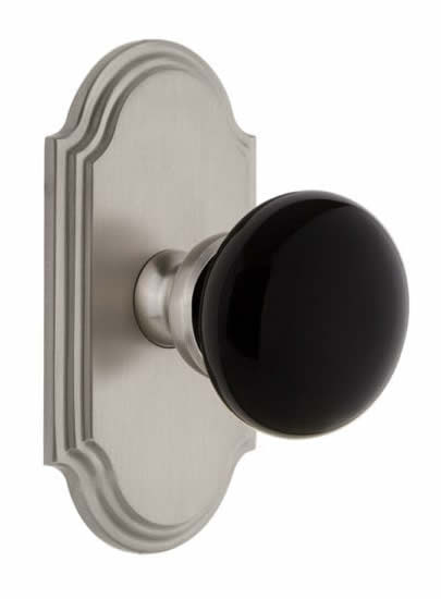 Grandeur Arc Short Plate with Coventry Knob
