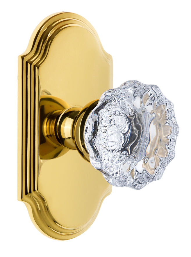 Grandeur Arc Plate with Fontainebleau Crystal Knob