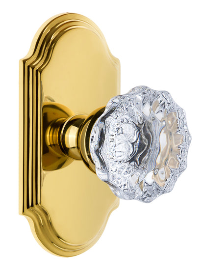 Grandeur Arc Plate with Fontainebleau Crystal Knob
