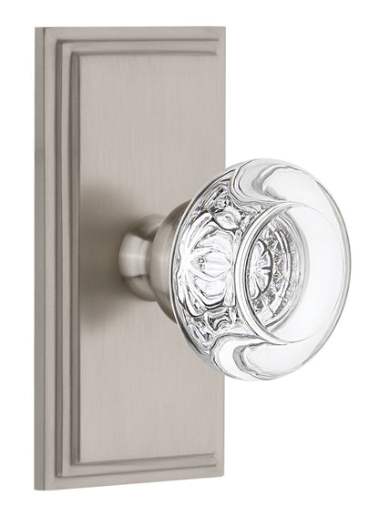Grandeur Carre Plate with Bordeaux Knob