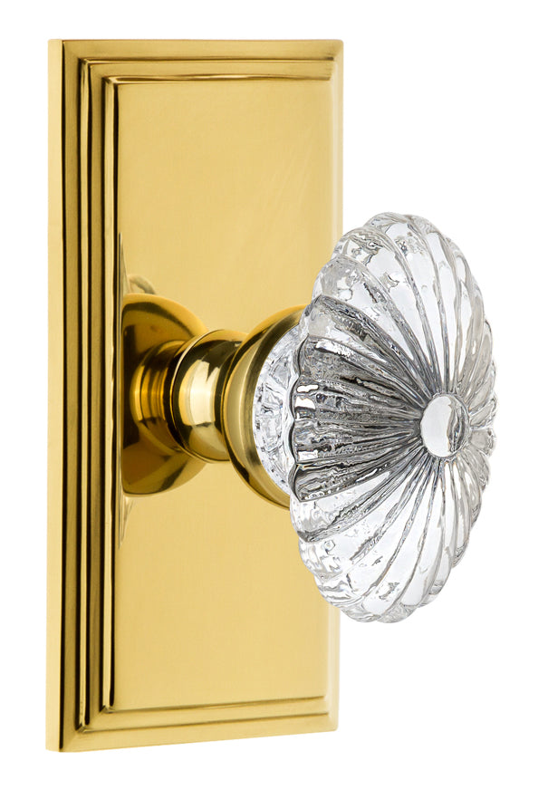 Grandeur Carre Plate with Burgundy Knob