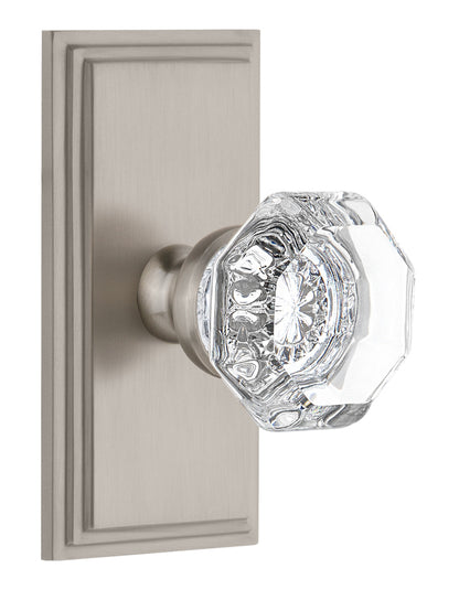 Grandeur Carre Plate with Chambord Knob