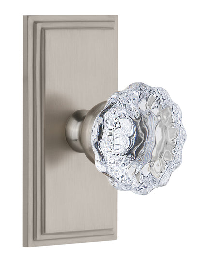 Grandeur Carre Plate with Fontainebleau Knob
