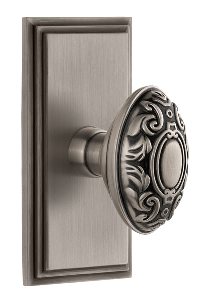 Grandeur Carre Plate with Grande Victorian Knob