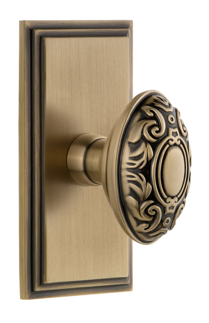 Grandeur Carre Plate with Grande Victorian Knob