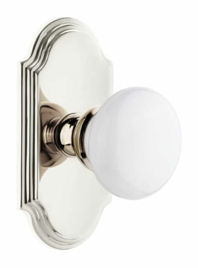 Grandeur Arc Plate with Hyde Park Knob