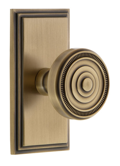 Grandeur Carre Plate with Soleil Knob