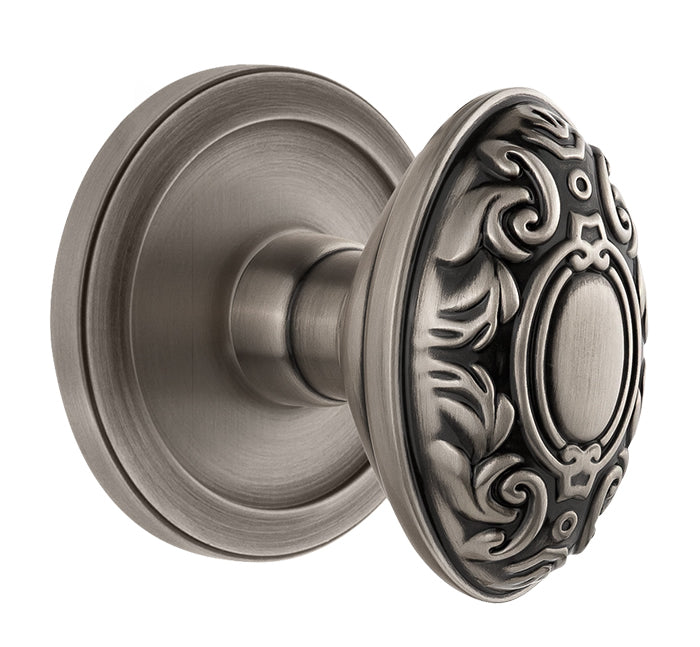 Grandeur Circulaire Rosette with Grande Victorian Knob