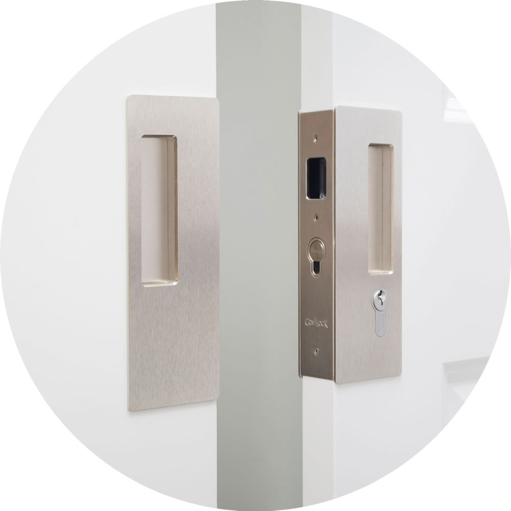 CL400D Privacy Bi-Parting Pocket Door Lock Closed - Satin Nickel