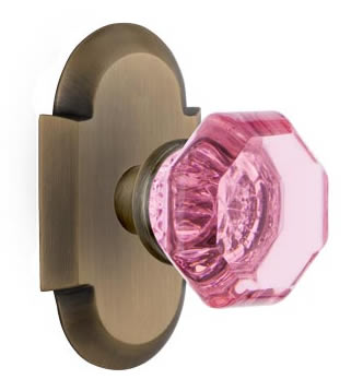 Nostalgic Warehouse Cottage Plate with Pink Waldorf Crystal Knob