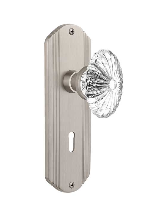 Nostalgic Warehouse Deco Plate with Oval Fluted Crystal Knob