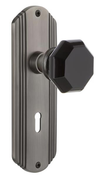 Nostalgic Warehouse Deco Plate with Black Waldorf Knob