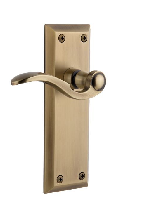 Grandeur Fifth Avenue Plate with Bellagio Lever in Vintage Brass