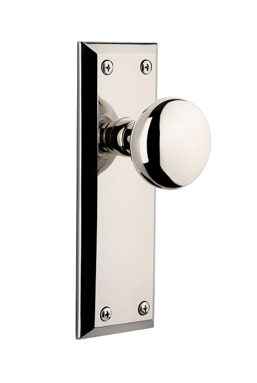 Grandeur Fifth Avenue Plate with Fifth Avenue Knob Polished Nickel