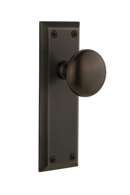 Grandeur Fifth Avenue Plate with Fifth Avenue Knob Timeless Bronze