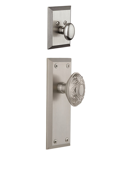 Grandeur Fifth Avenue Handleset with Grande Victorian Knob - (Interior Half Only, with Deadbolt)