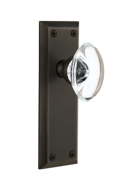 Grandeur Fifth Avenue Plate with Provence Knob