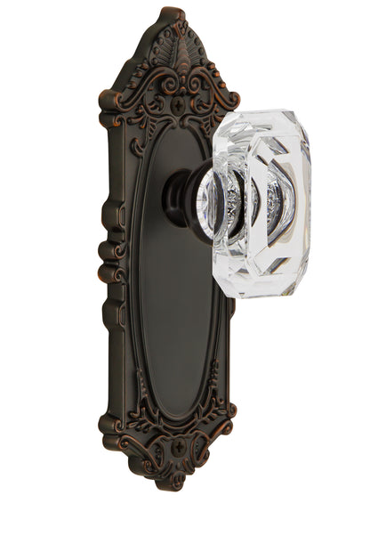Grandeur Grande Victorian Plate with Baguette Clear Knob