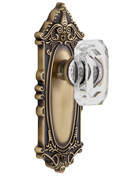 Grandeur Grande Victorian Plate with Baguette Clear Knob