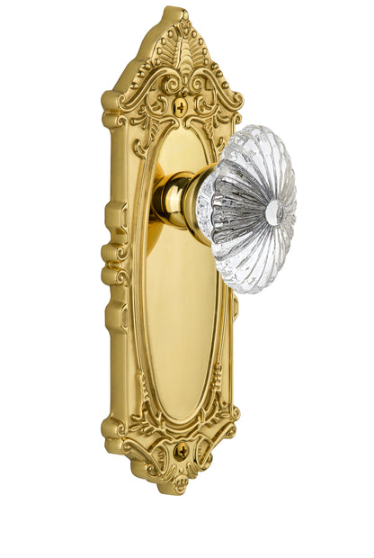 Grandeur Grande Victorian Plate with Burgundy Knob