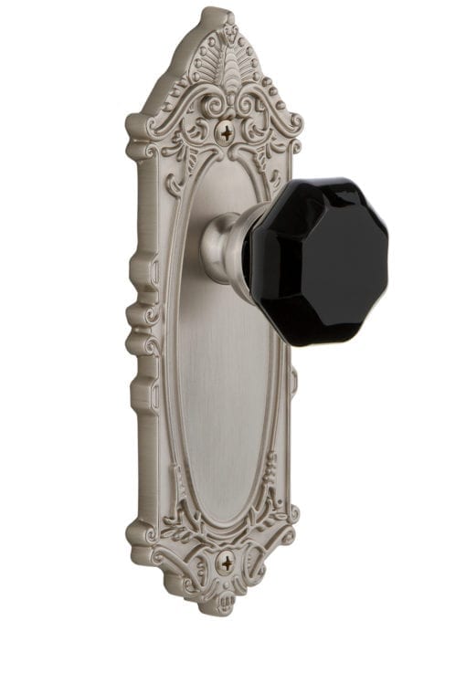 Grandeur Grande Victorian Plate with Lyon Knob