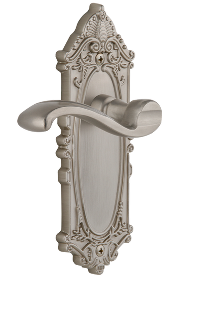 Grandeur Grande Victorian Plate with Portofino Lever in Satin Nickel