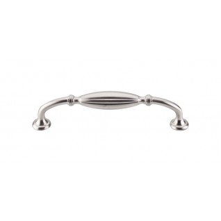 Tuscany D-Pull Small in Brushed Satin Nickel