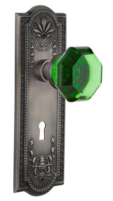 Nostalgic Warehouse Meadows Plate with Emerald Waldorf Knob