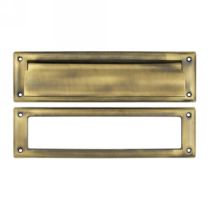 Deltana Mail Slot with Interior Frame - Antique Brass