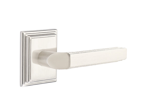 Emtek Milano Lever with Wilshire Rosette