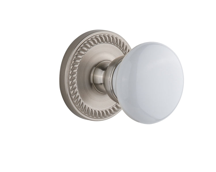 Grandeur Newport Rosette with Hyde Park Knob