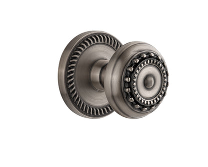 Grandeur Newport Rosette with Parthenon Knob Antique Pewter