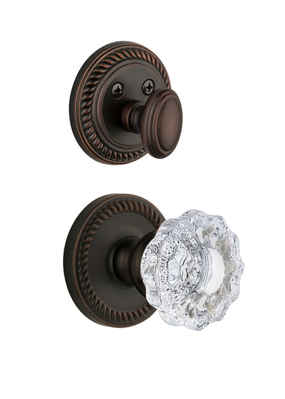 Grandeur Newport Handleset with Versailles Knob - (Interior Half Only, with Deadbolt)