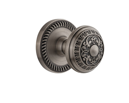 Grandeur Newport Rosette with Windsor Knob Antique Pewter