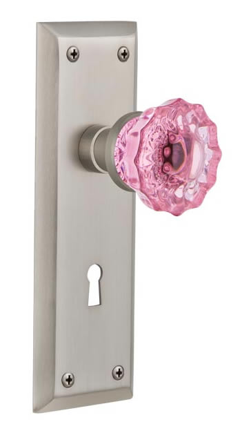 Nostalgic Warehouse New York Plate with Pink Crystal Knob
