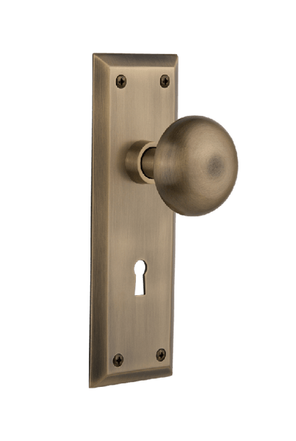 Nostalgic Warehouse New York Plate with New York Knob - Antique Brass