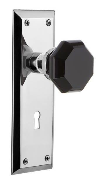 Nostalgic Warehouse New York Plate with Black Waldorf Knob