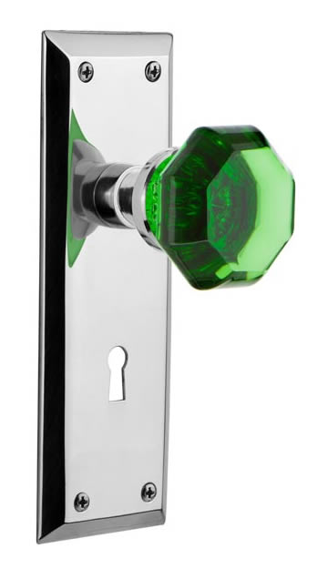 Nostalgic Warehouse New York Plate with Emerald Waldorf Knob