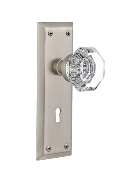 Nostalgic Warehouse New York Plate with Waldorf Knob
