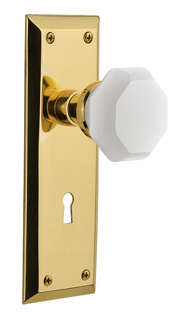 Nostalgic Warehouse New York Plate with White Waldorf Knob